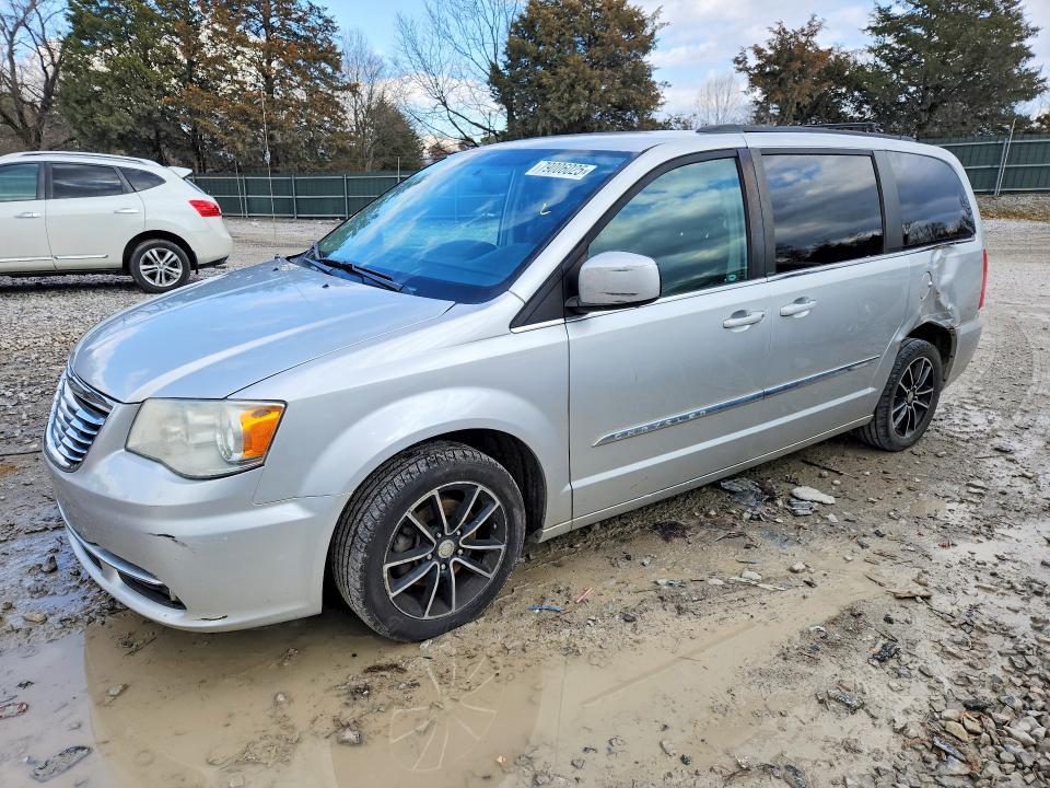 2012 Chrysler Town & Country Touring