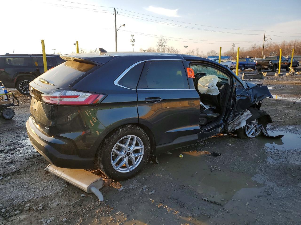2024 Ford Edge sel