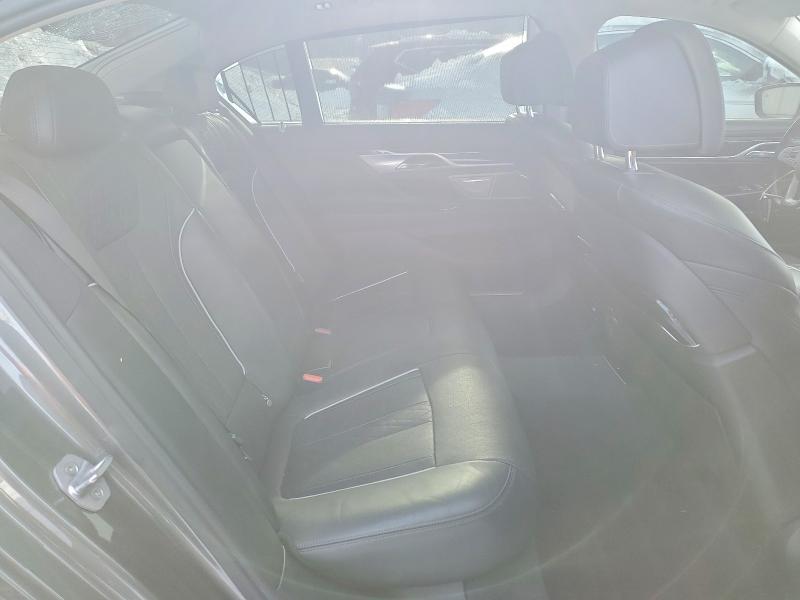 2017 BMW 750 xi