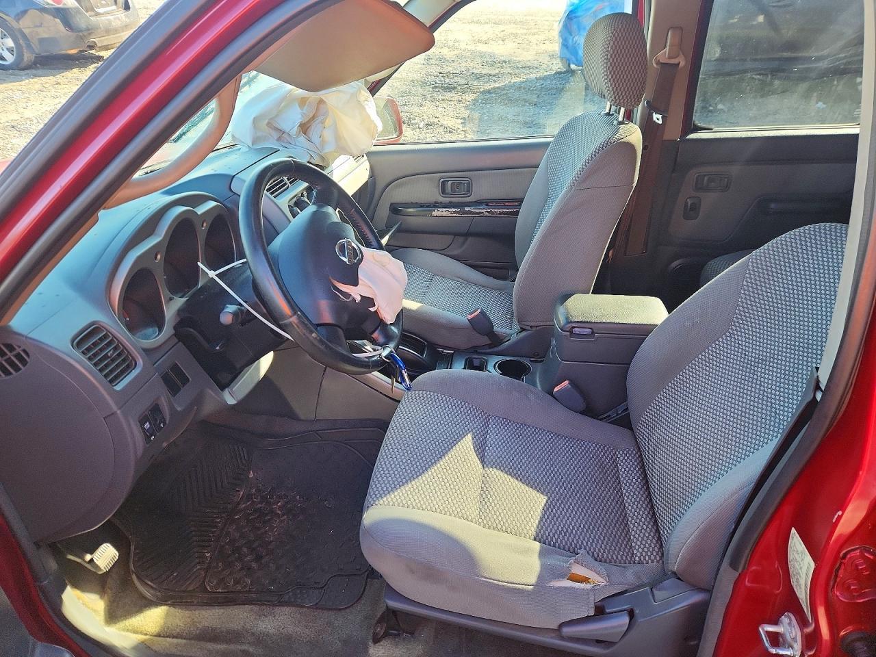 2002 Nissan Frontier Xe-v6