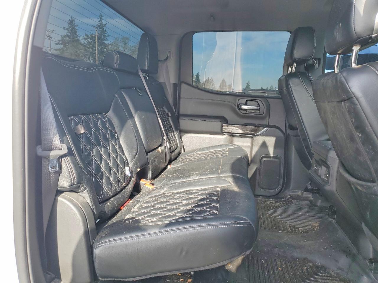 2019 Chevrolet Silverado K1500 RST