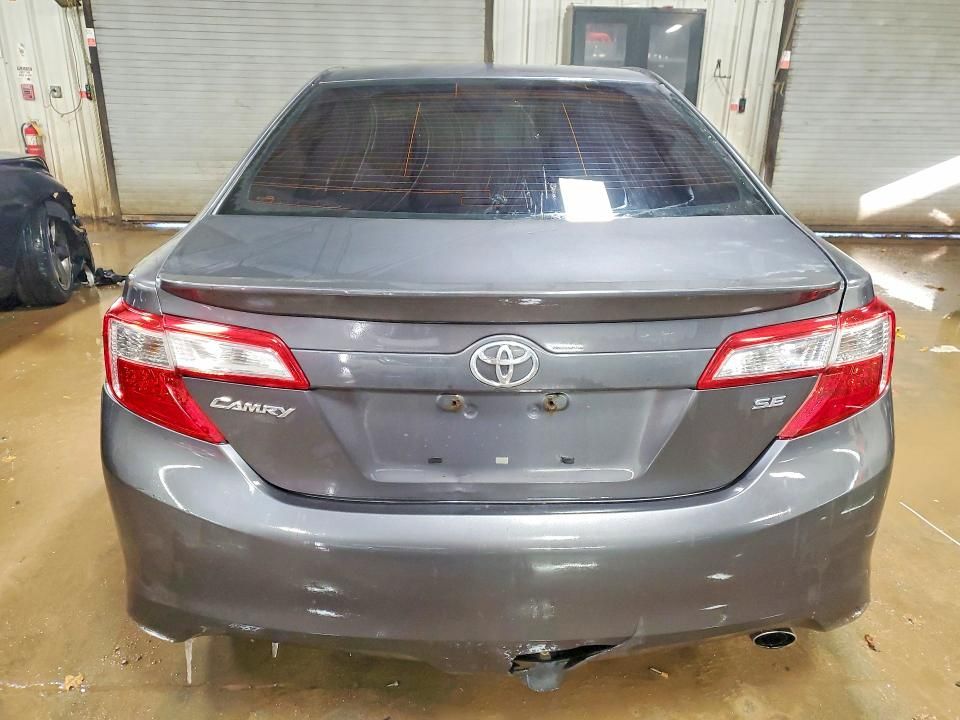 2013 Toyota Camry l