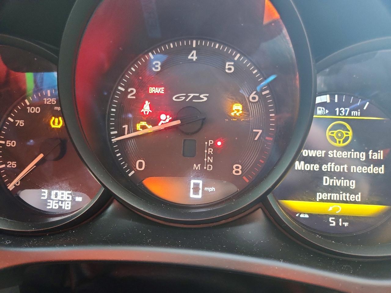 2023 Porsche Macan gts
