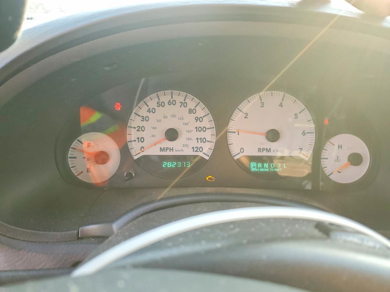 2005 Dodge Grand Caravan sxt