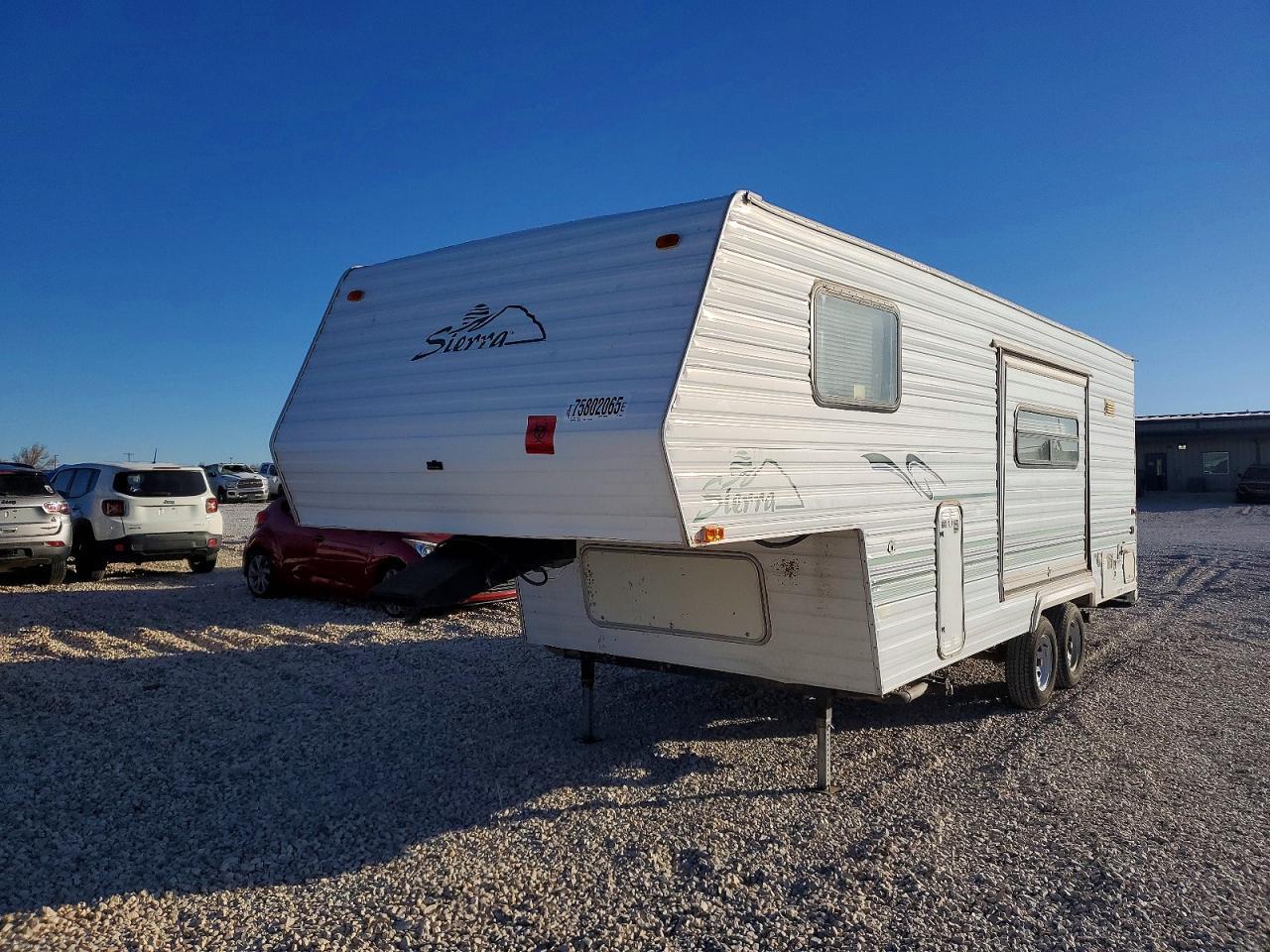 2000 Forest River Sierra Towables