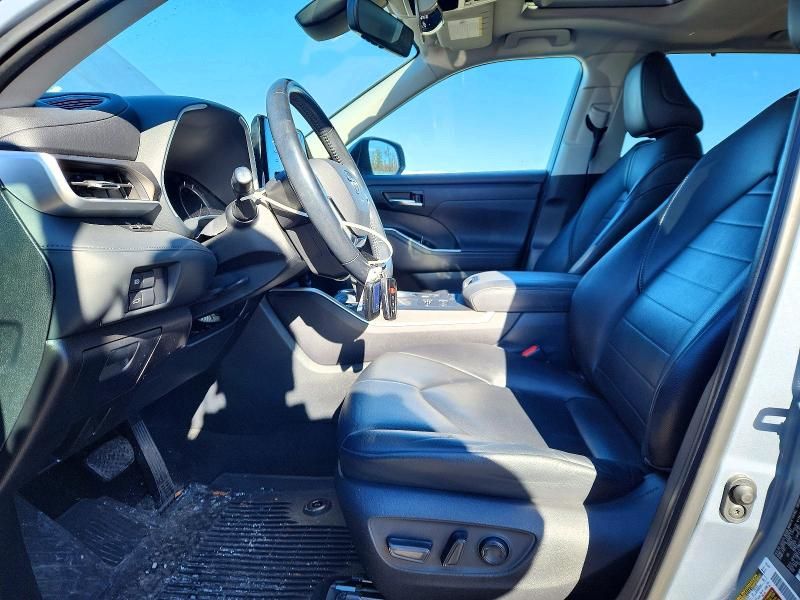 2020 Toyota Highlander xle