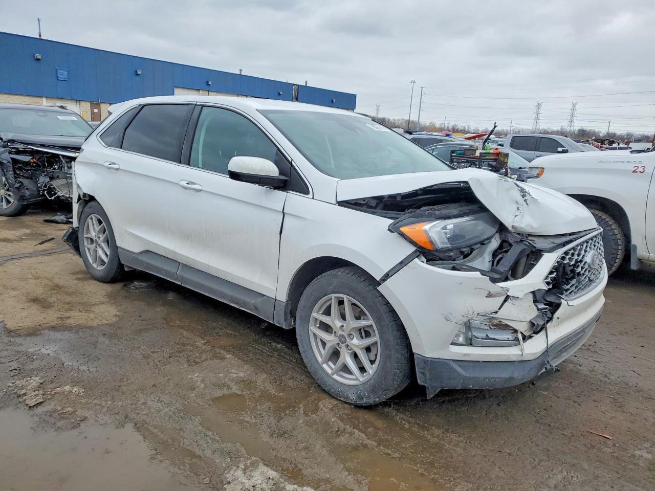 2024 Ford Edge sel