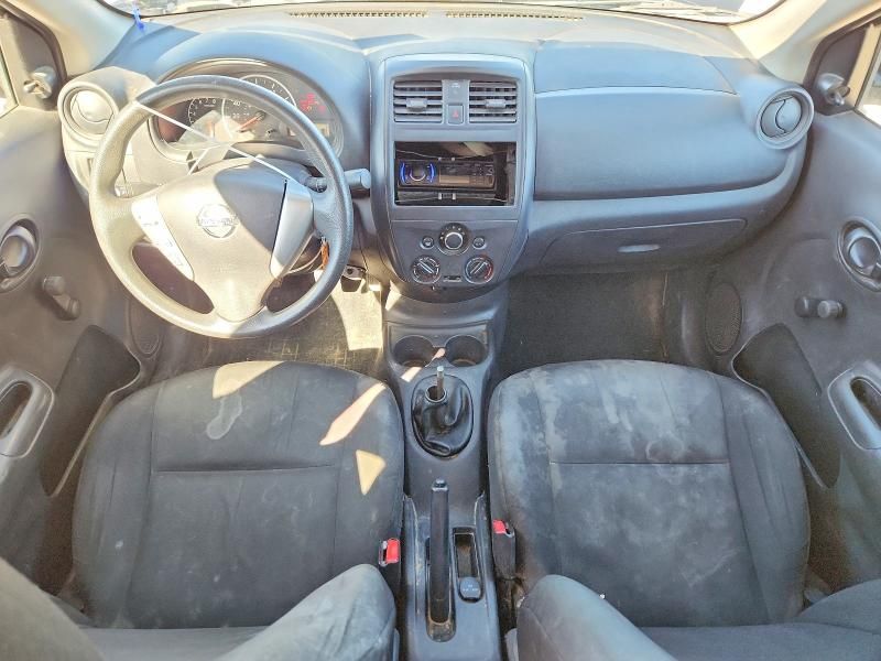 2015 Nissan Versa s