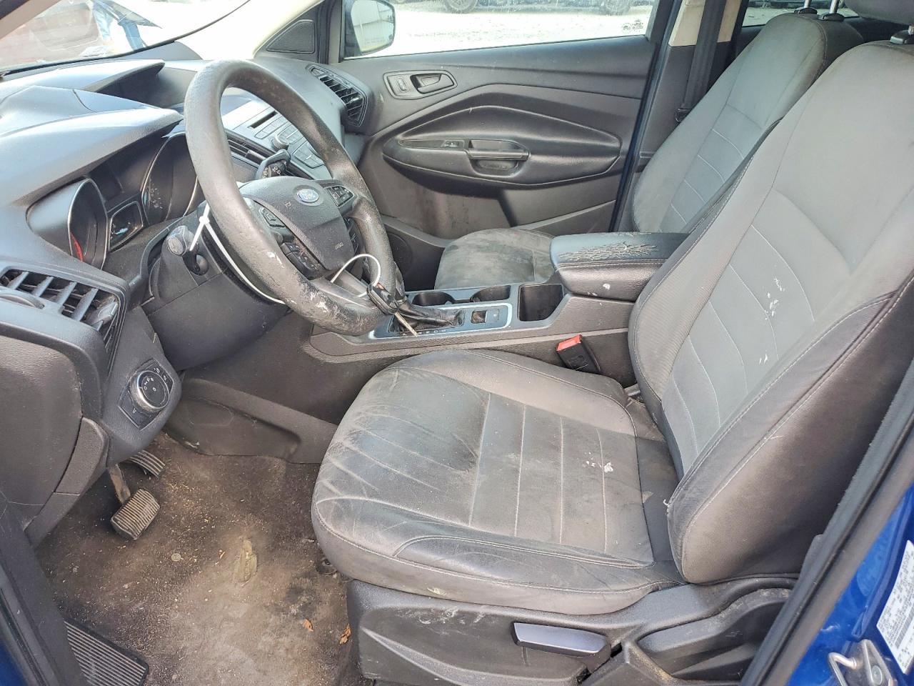 2017 Ford Escape s