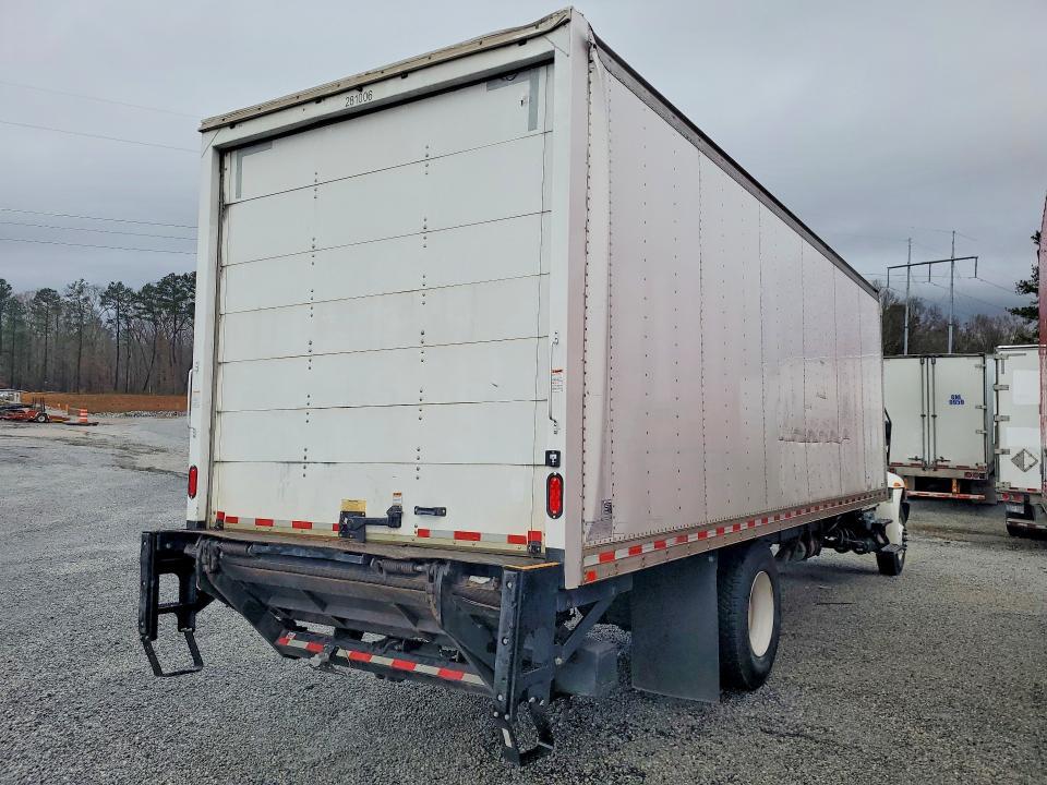 2019 International MV607 BOX Truck