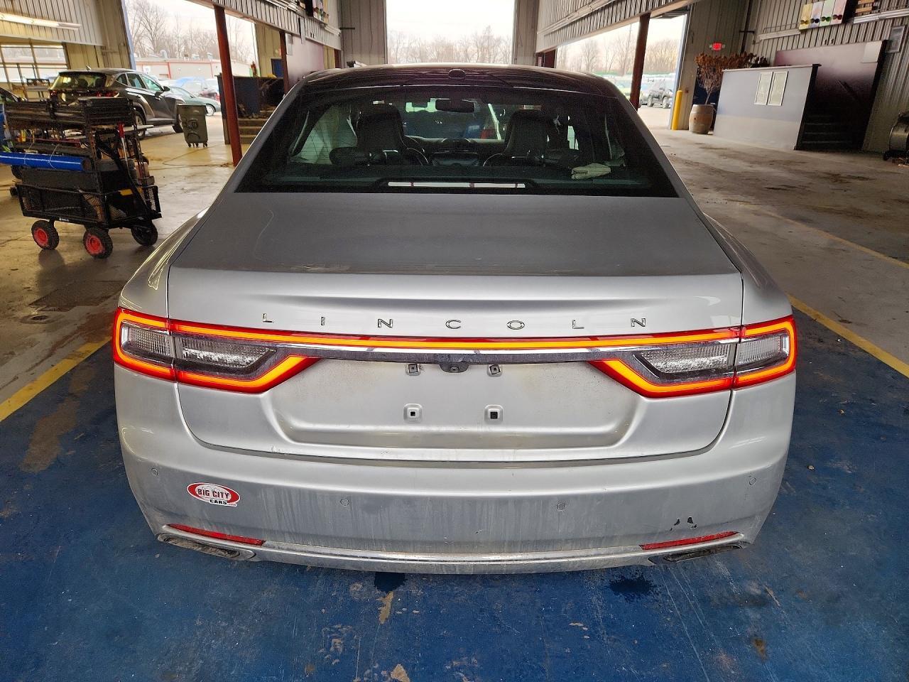 2017 Lincoln Continental Reserve