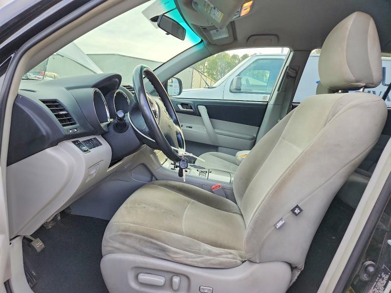 2012 Toyota Highlander Base
