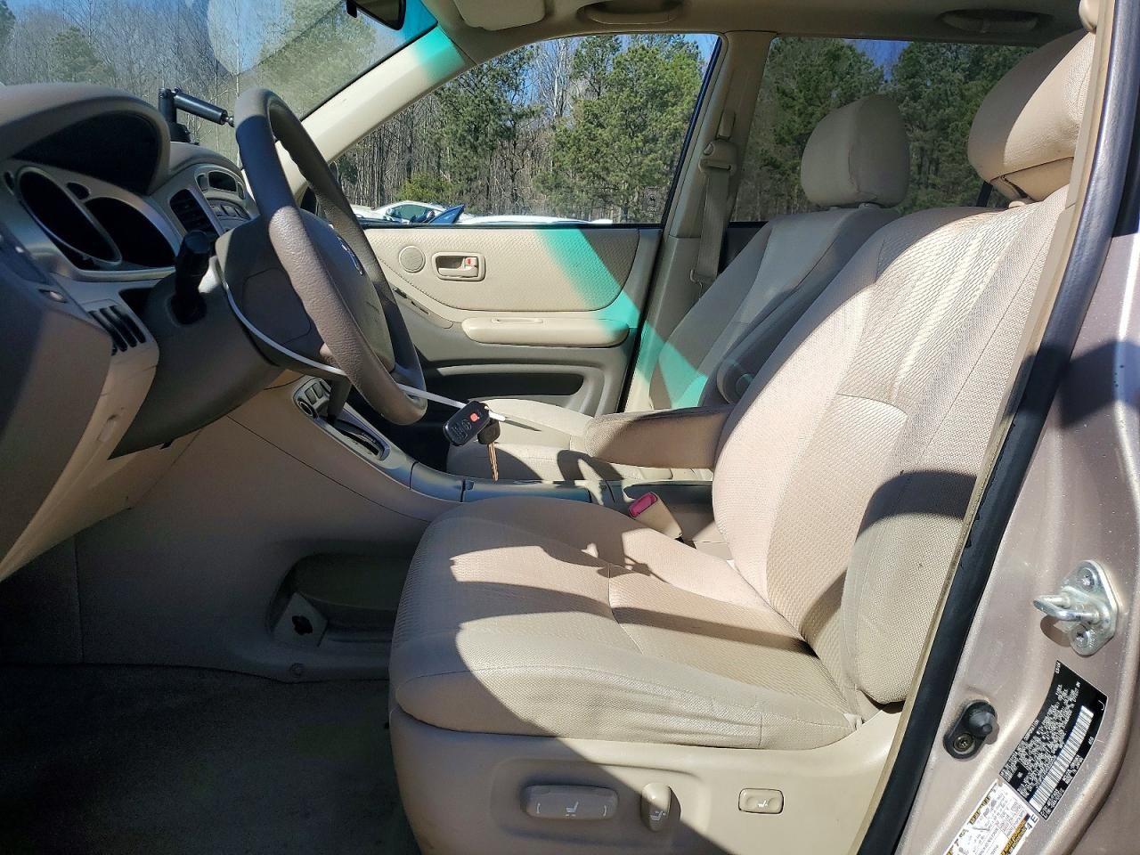 2004 Toyota Highlander Base