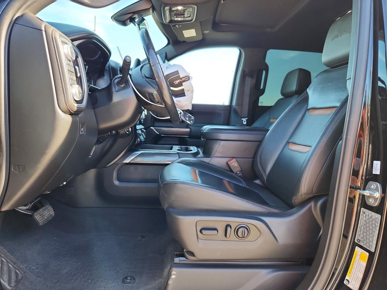 2021 GMC Sierra K2500 AT4