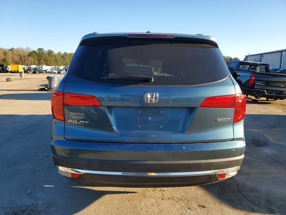 2018 Honda Pilot Touring