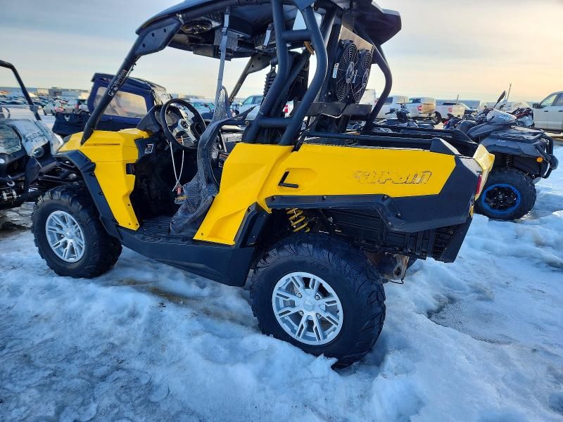2012 Can-Am 2012  Commander-Dune Buggy