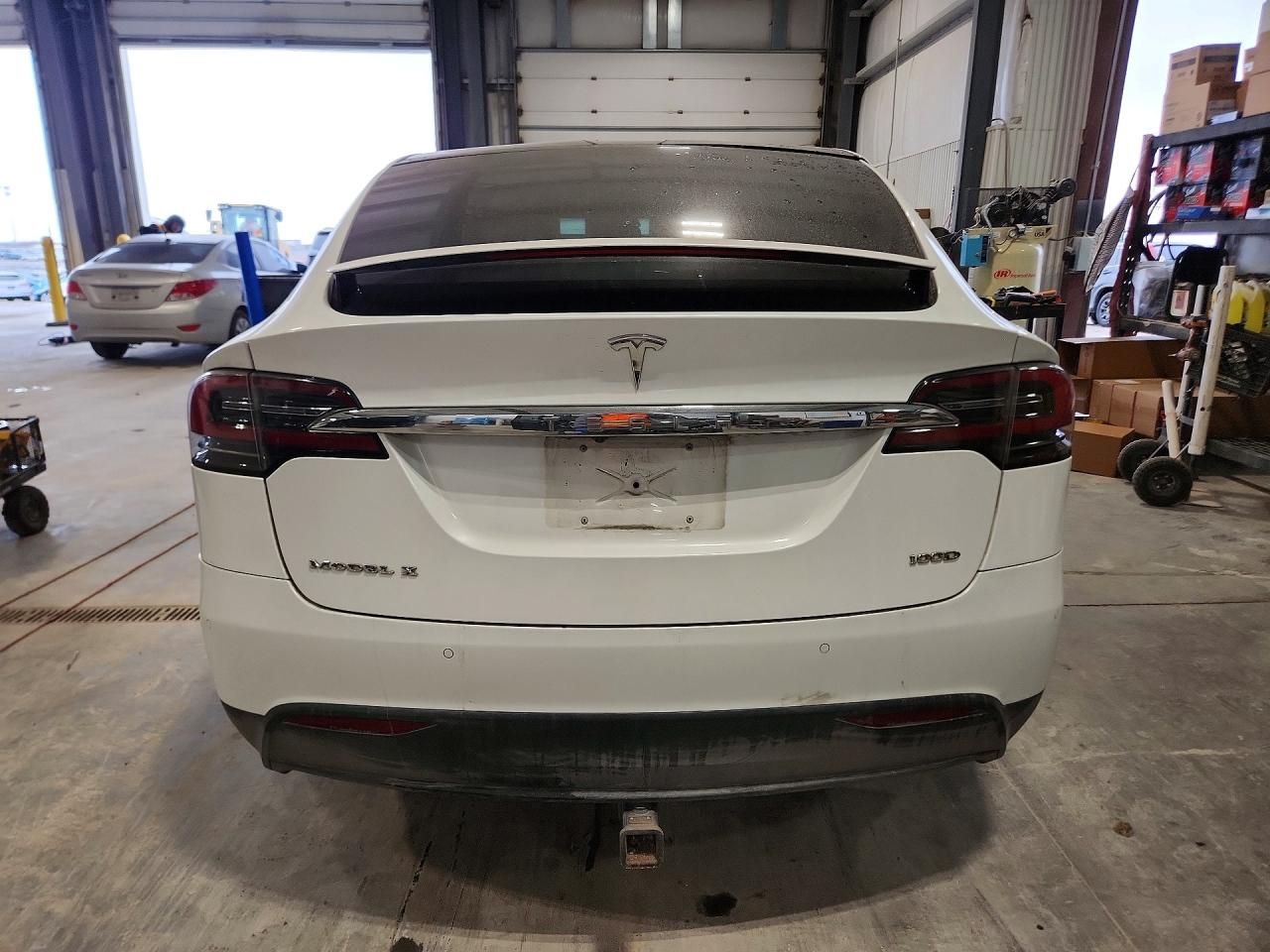 2017 Tesla Model x