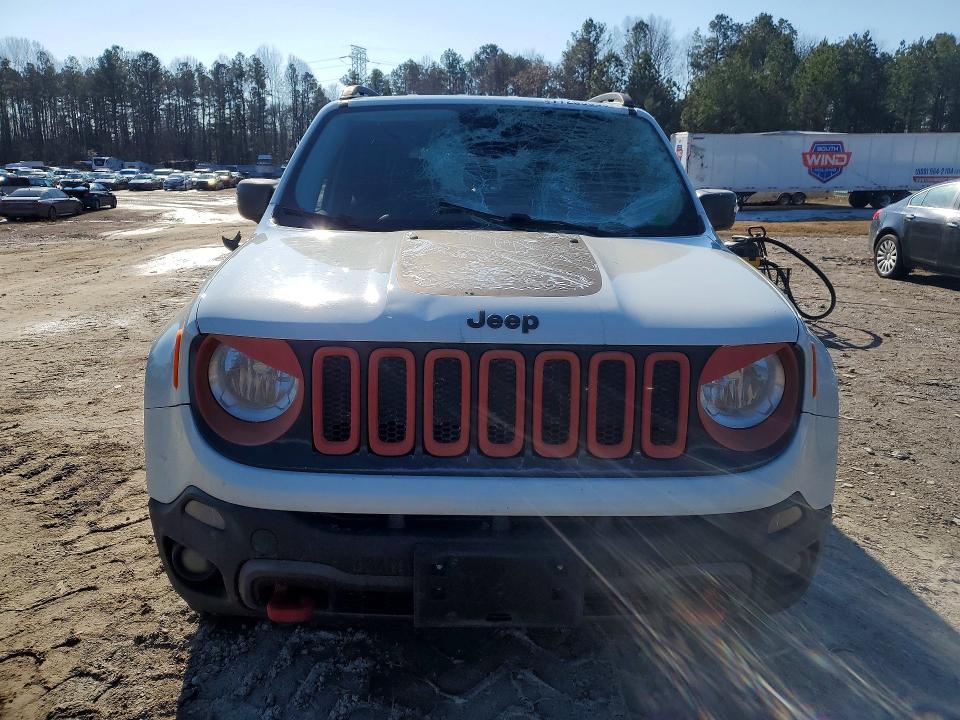 2017 Jeep Renegade Trailhawk
