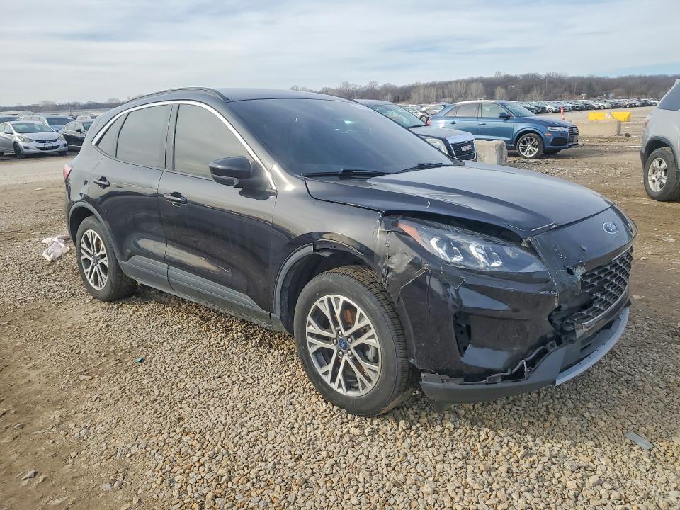 2021 Ford Escape sel