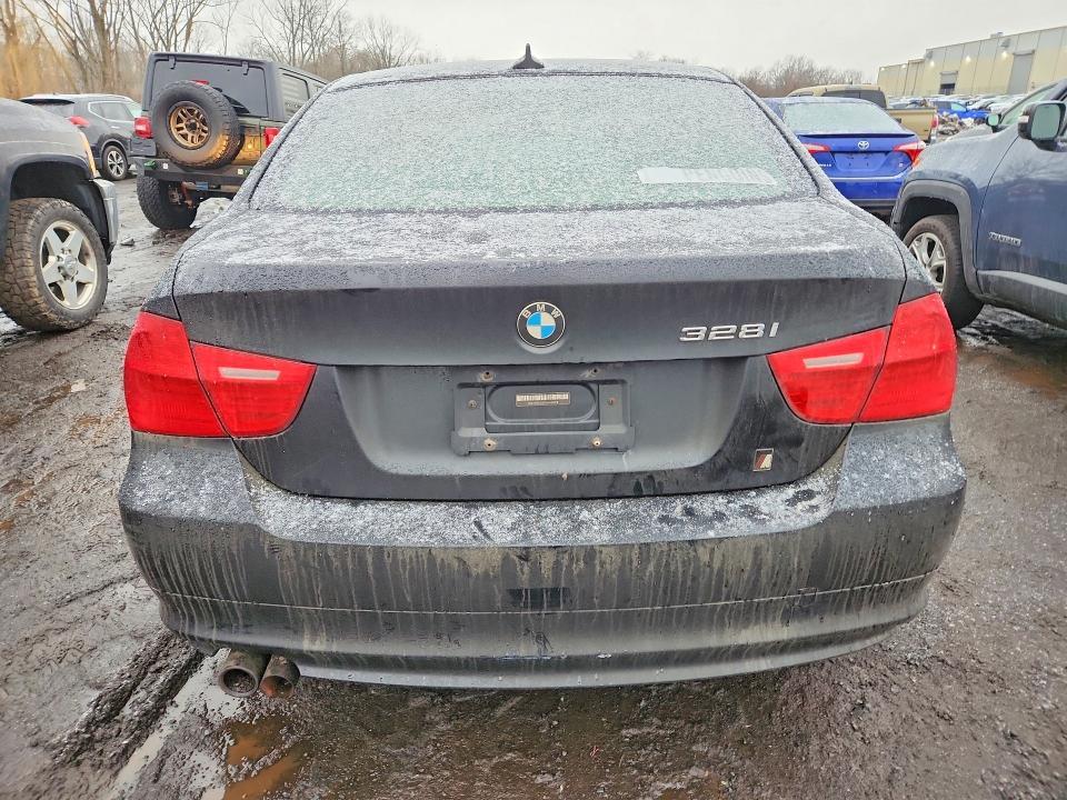 2011 BMW 328 xi Sulev