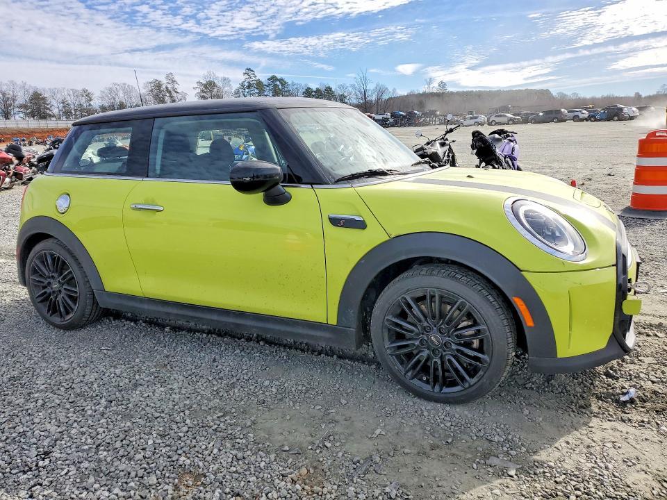 2023 Mini Cooper s