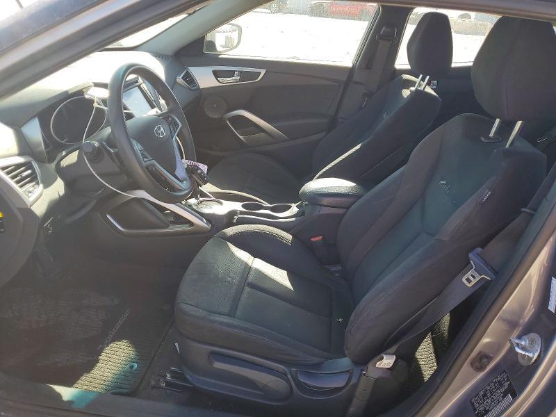 2016 Hyundai Veloster Base
