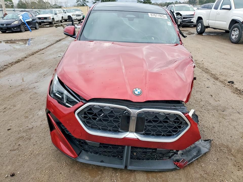 2025 BMW X2 Xdrive28i
