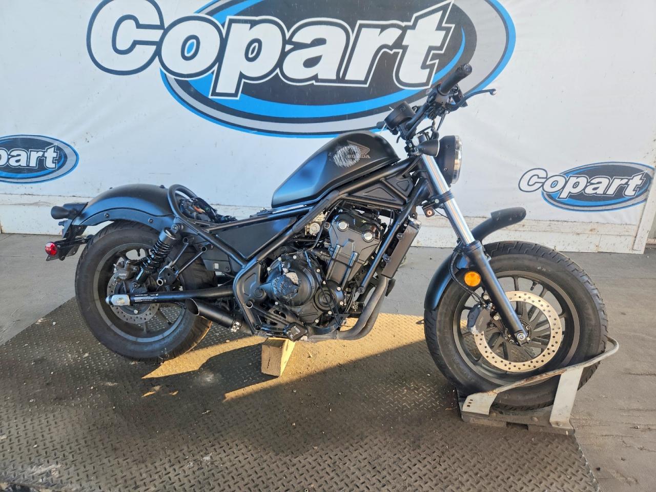 2025 Honda CMX500 A