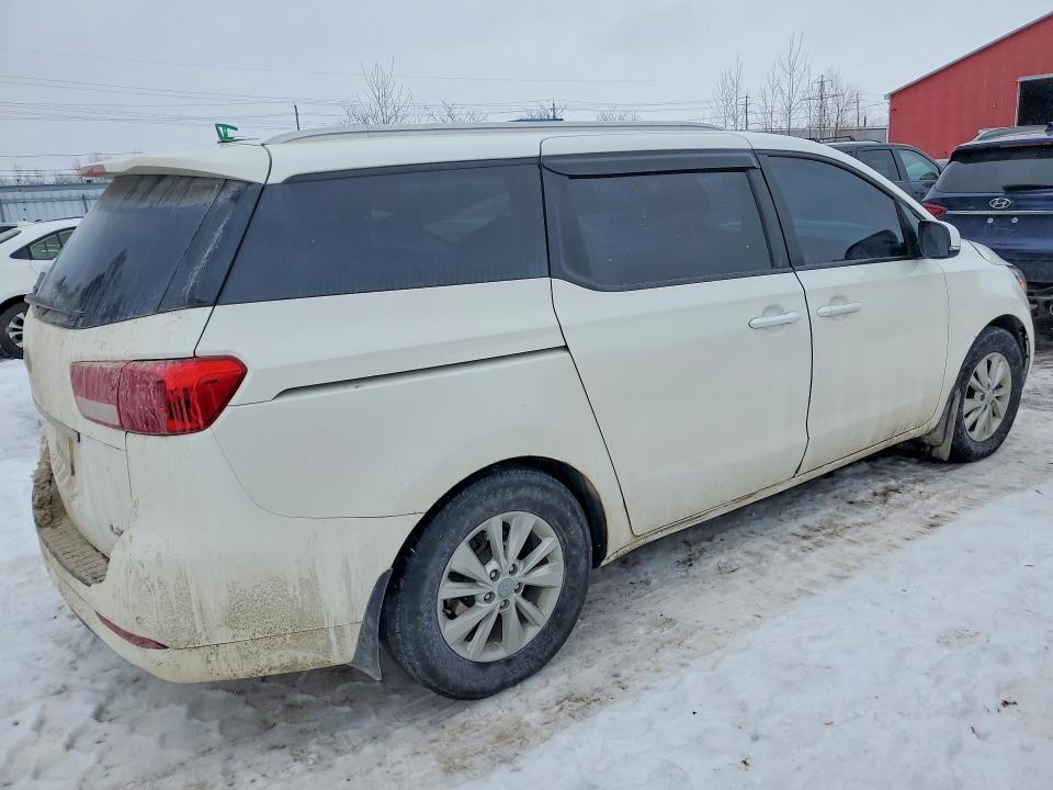 2016 KIA Sedona lx