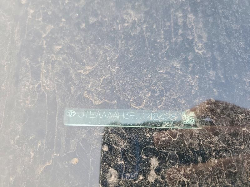 2023 Toyota Venza le