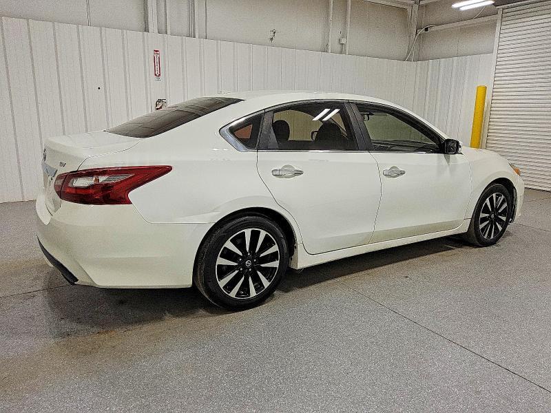 2018 Nissan Altima 2.5 sv