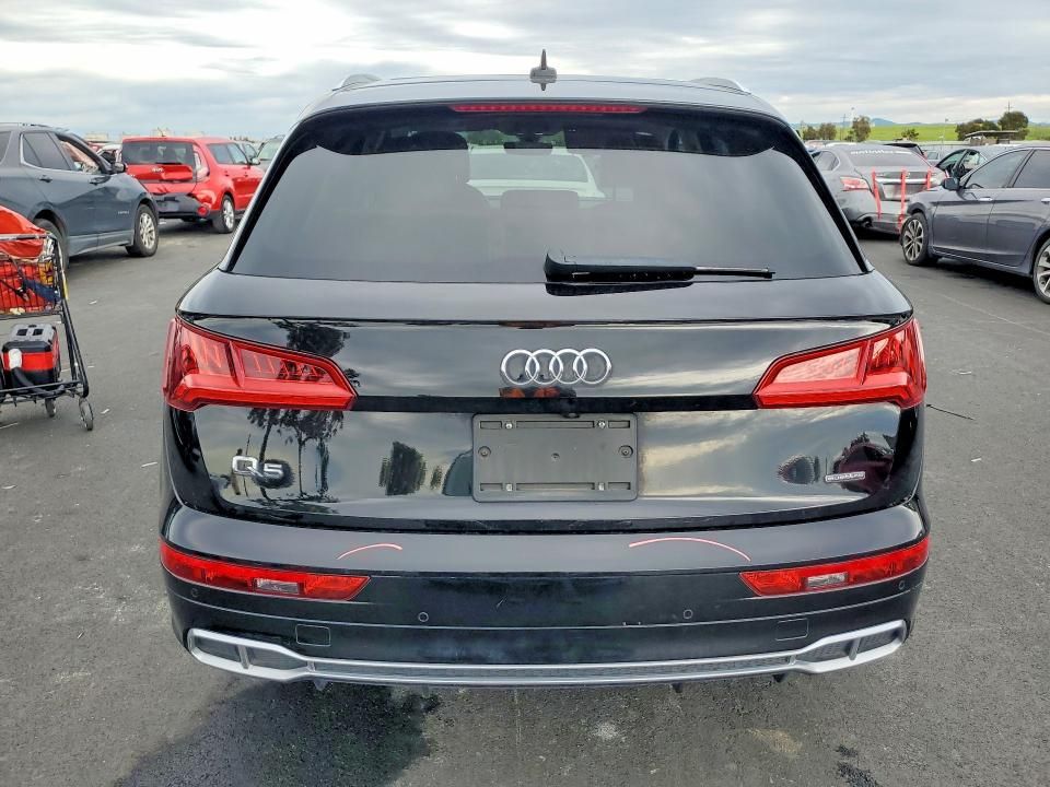 2020 Audi Q5 e Premium Plus