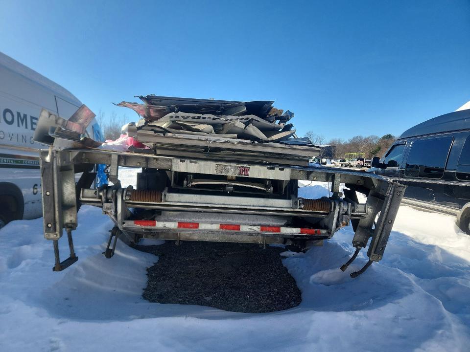2020 International MV607 BOX Truck