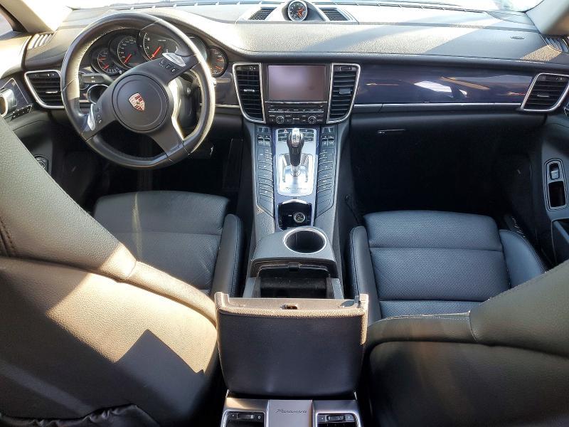 2013 Porsche Panamera 2