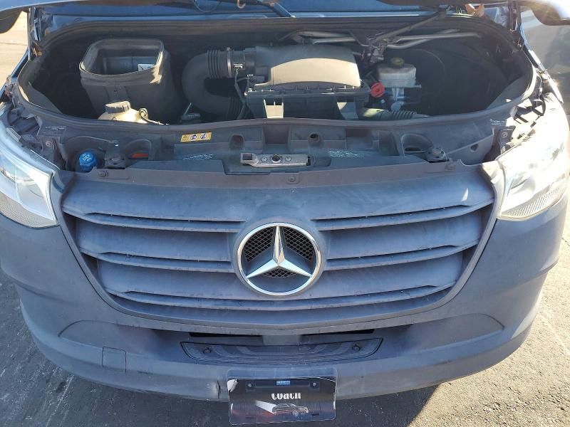 2021 Mercedes-Benz Sprinter 2500