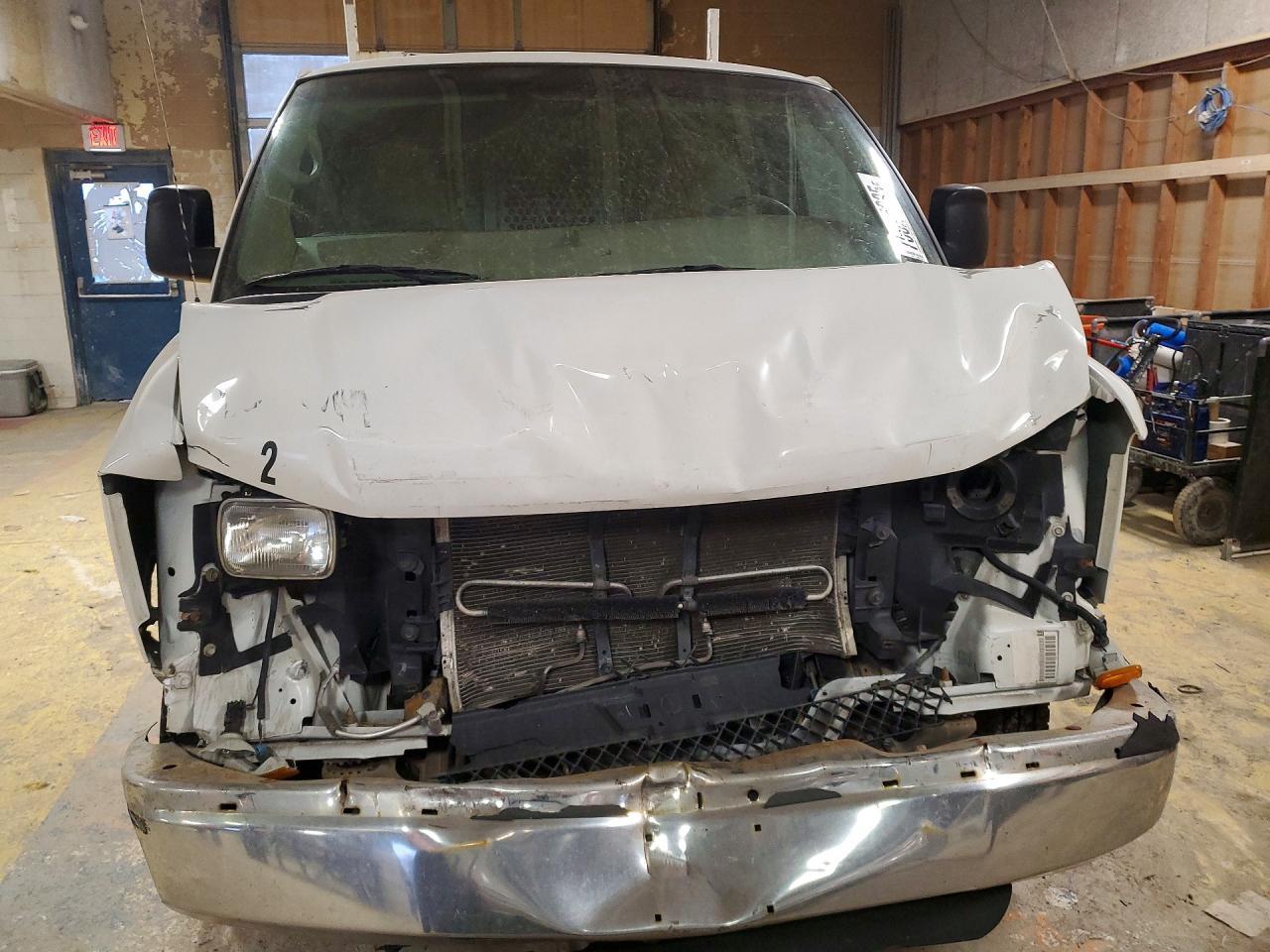 2014 Chev Express G2500