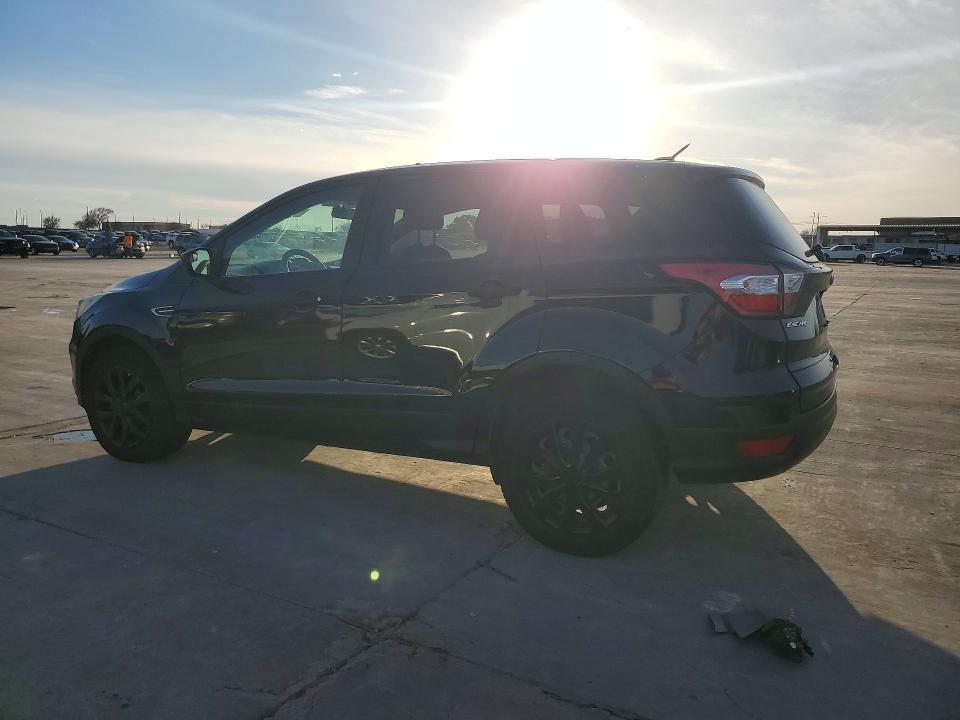 2017 Ford Escape s