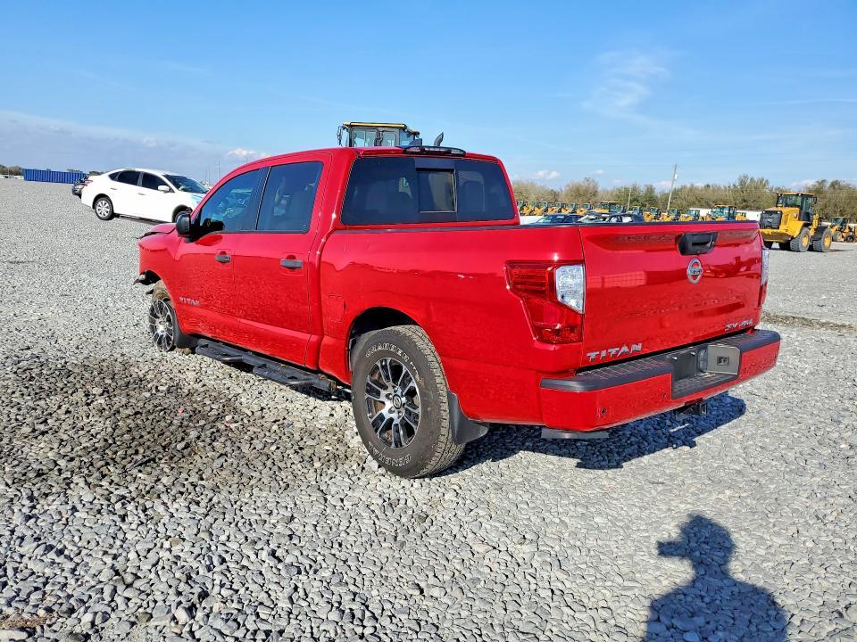 2022 Nissan Titan SV