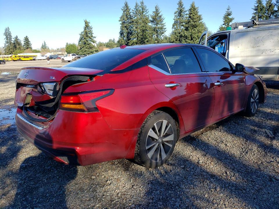 2022 Niss Altima 2.5 sl
