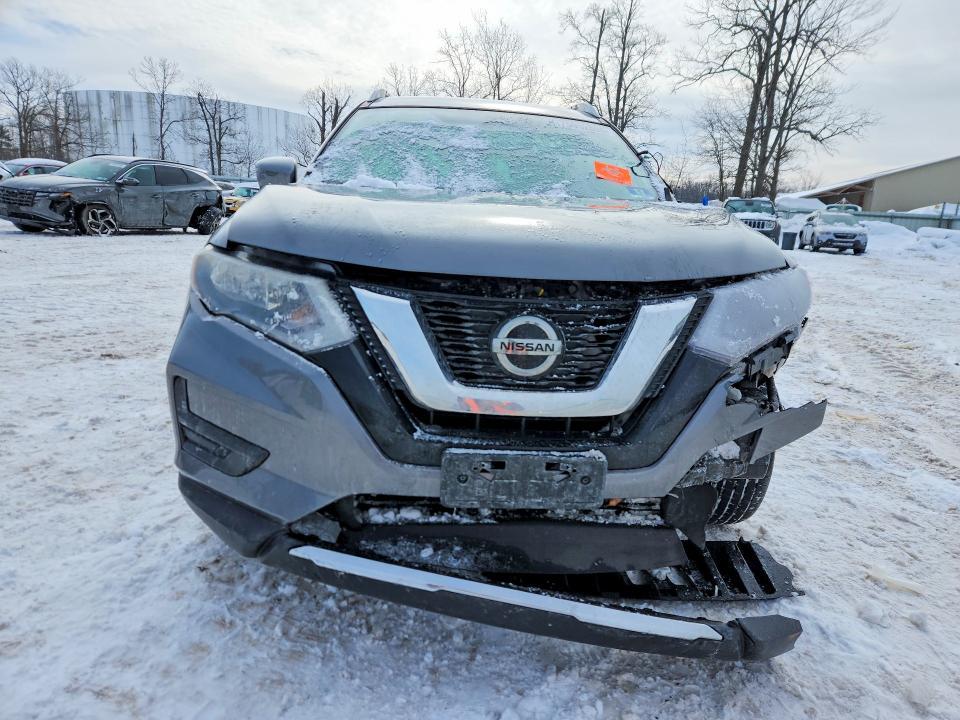 2018 Niss Rogue s