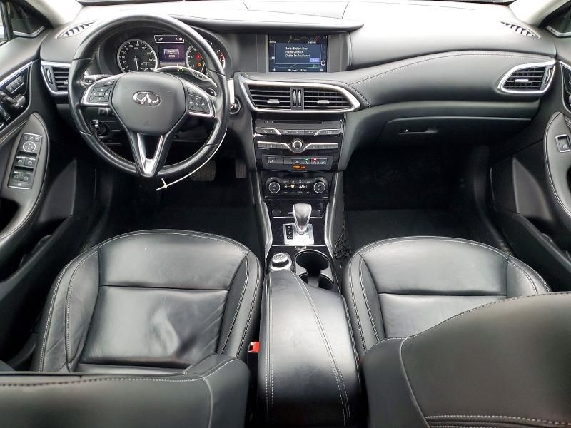 2017 Infinity Qx30 Premium