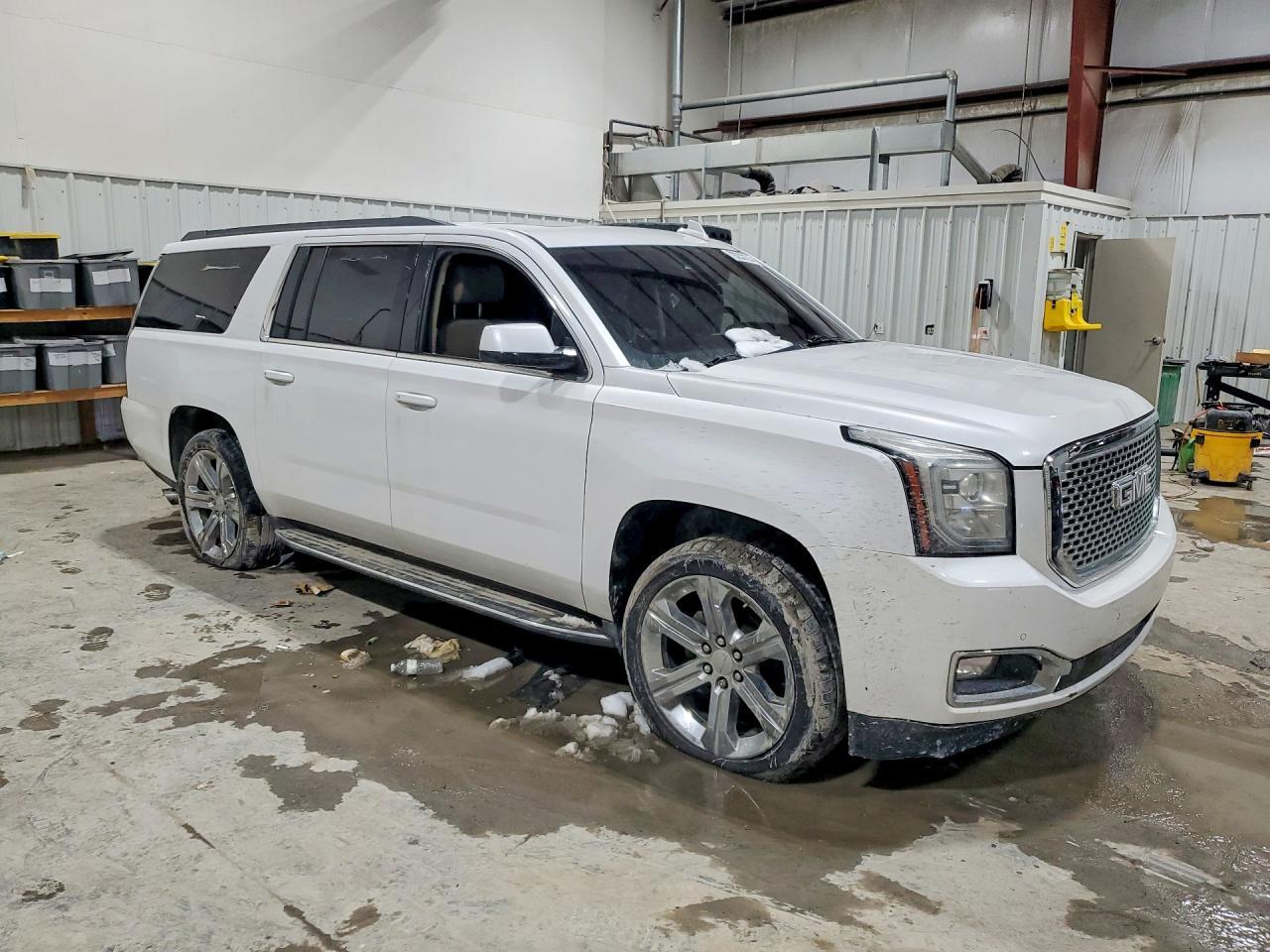 2016 GMC Yukon xl K1500 slt