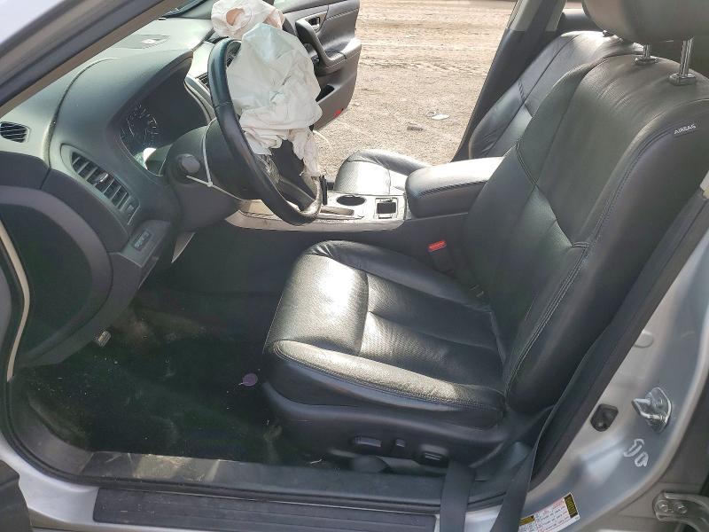 2013 Niss Altima 2.5