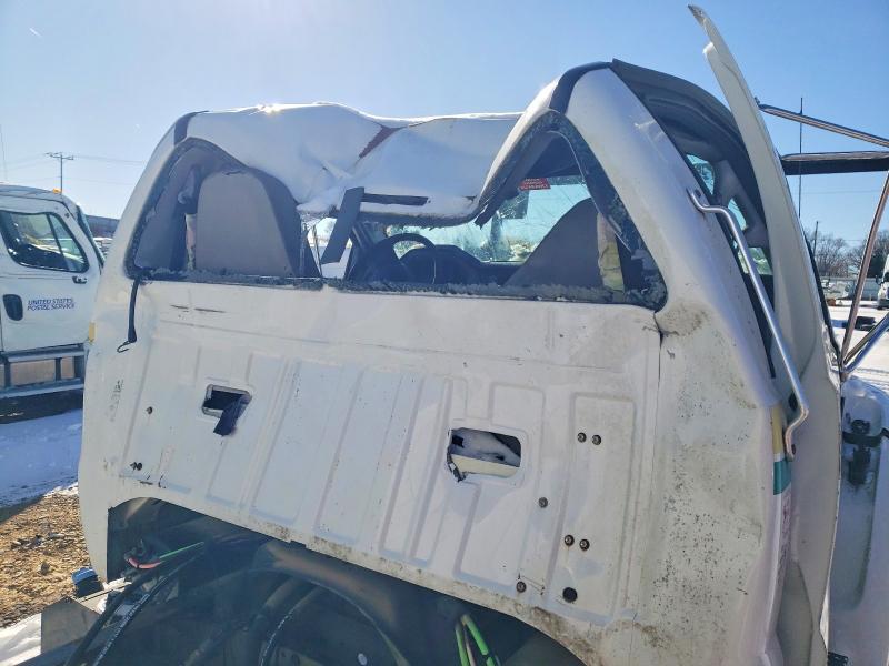 2015 Ford F750 Super Duty Chipper Truck