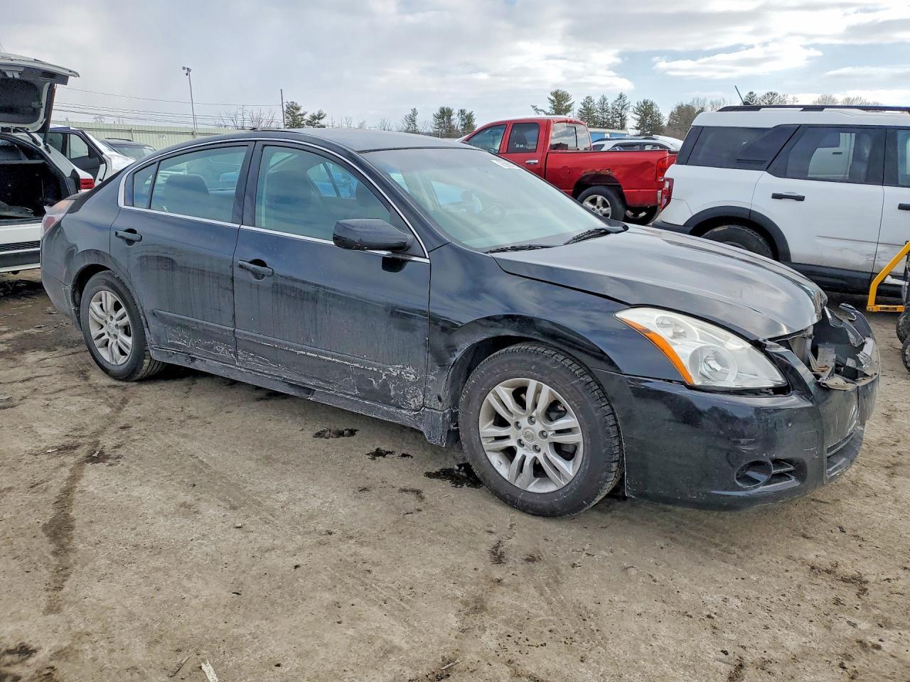 2012 Nissan Altima Base