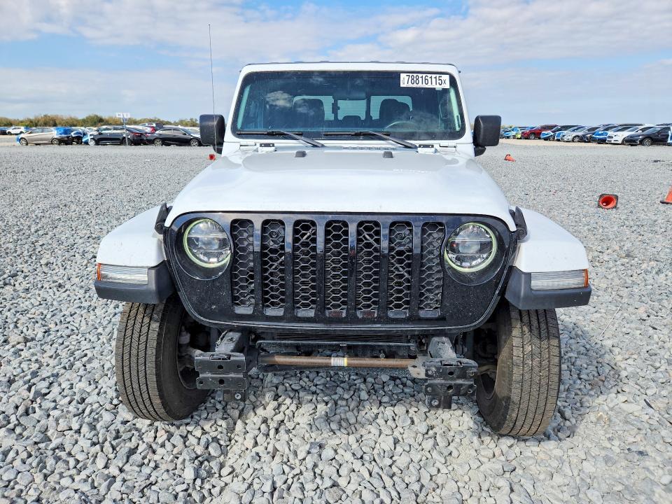 2022 Jeep Gladiator Sport