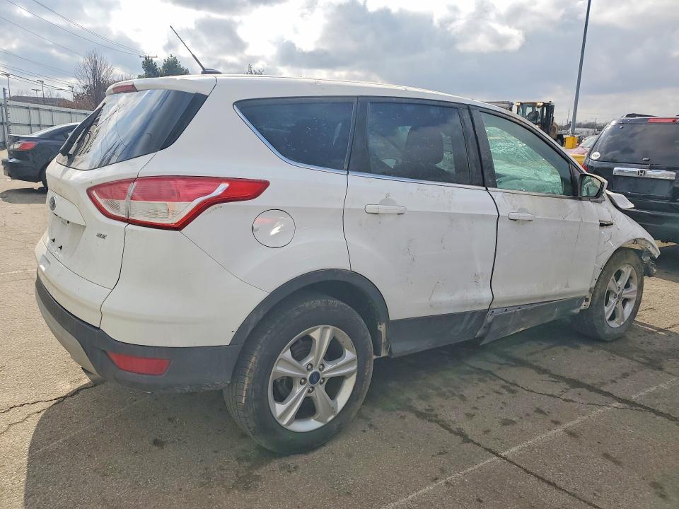 2015 Ford Escape se