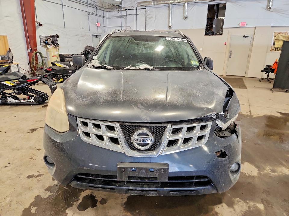 2012 Nissan Rogue s