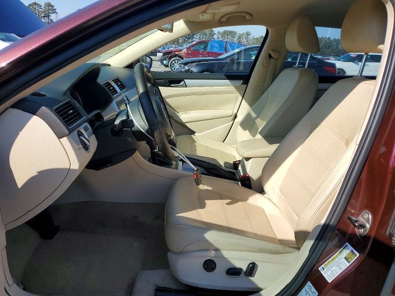 2012 Volkswagen Passat se