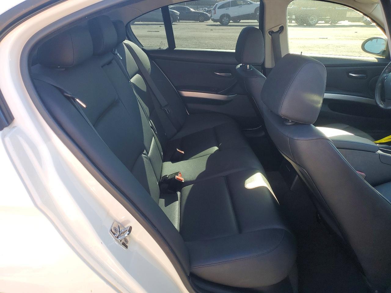 2006 BMW 325 i